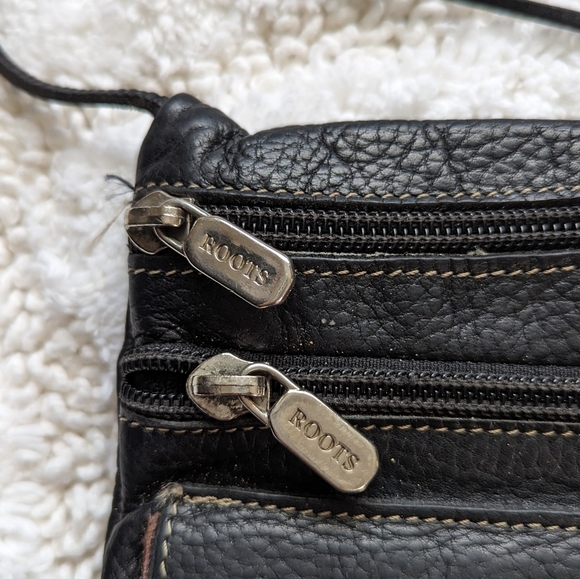 Vintage Roots Canada Pebbled Leather Travel Pouch 3 Pocket, Black and Brown - Picture 3 of 4